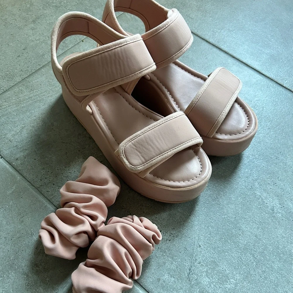Twoobs OG+ Sandals - Picture 3 of 10